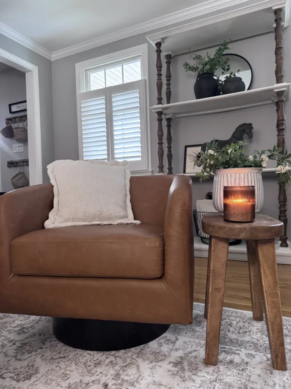 CH0030-front-view-with-side-table-vertical
