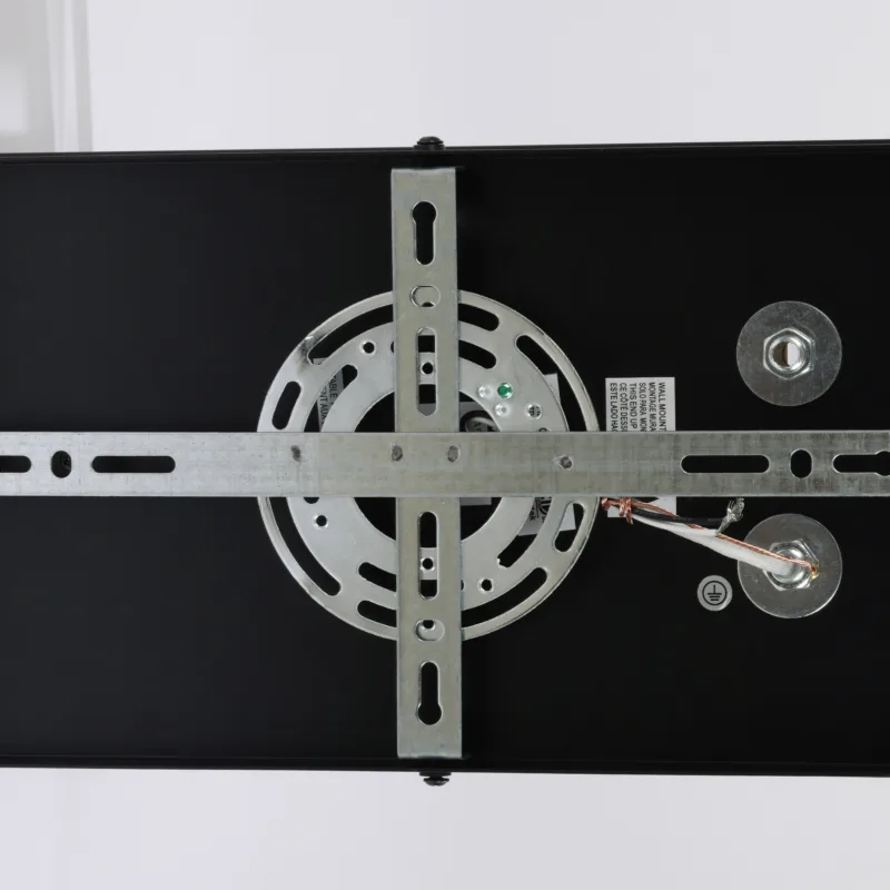 Deshwana Steel Wall Light - Image 10