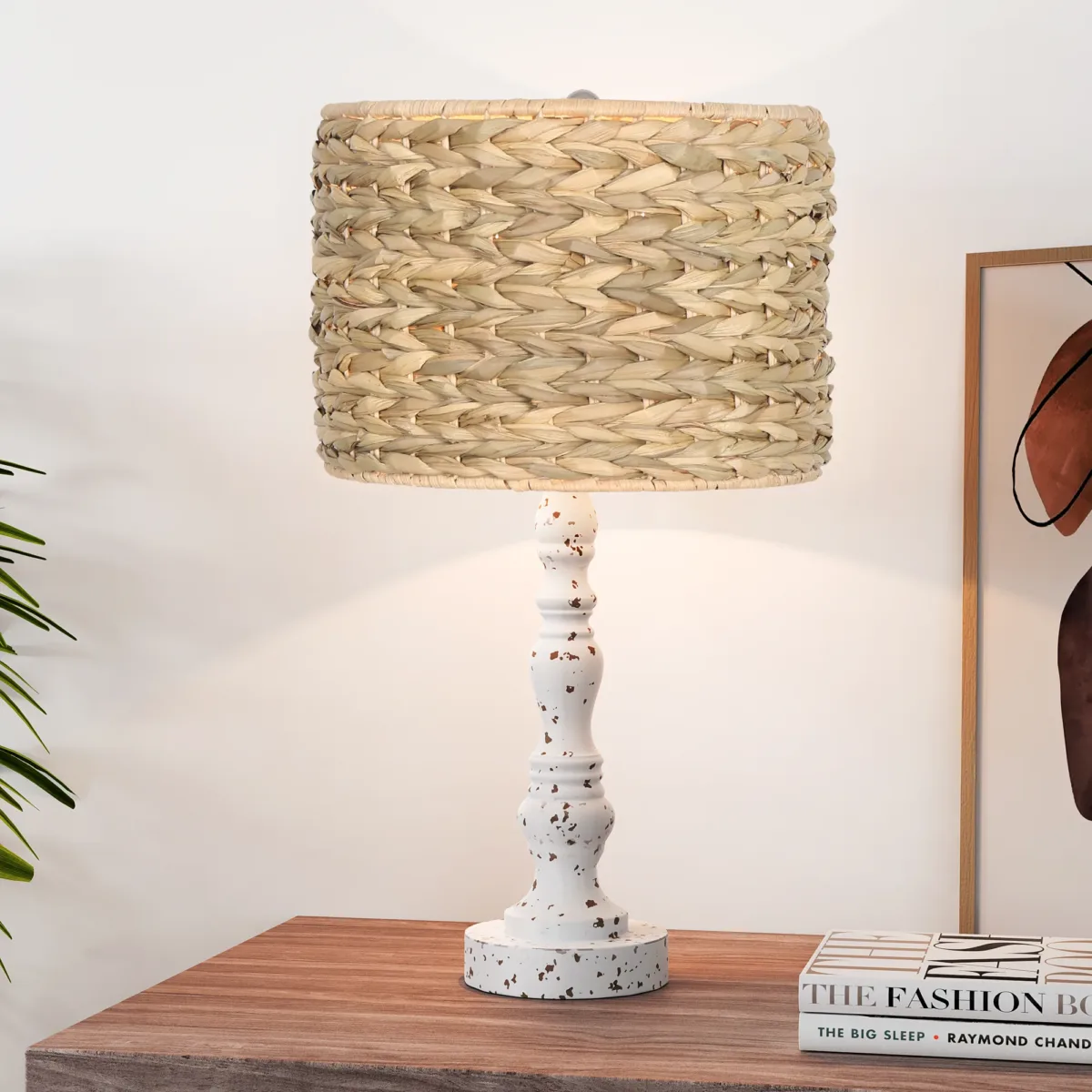 Maroa Resin Table Lamp - Image 3