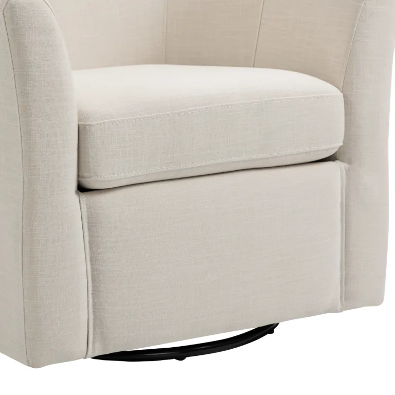 Cushion: Foam and fiber, comfy and bouncy