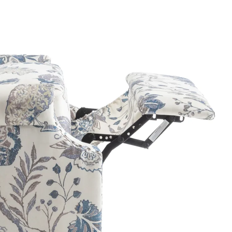 Comfortable Foot Rest: Footrest lifts automatically with backrest.