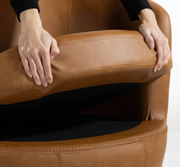 Cushion: Foam and fiber, comfy spring pack