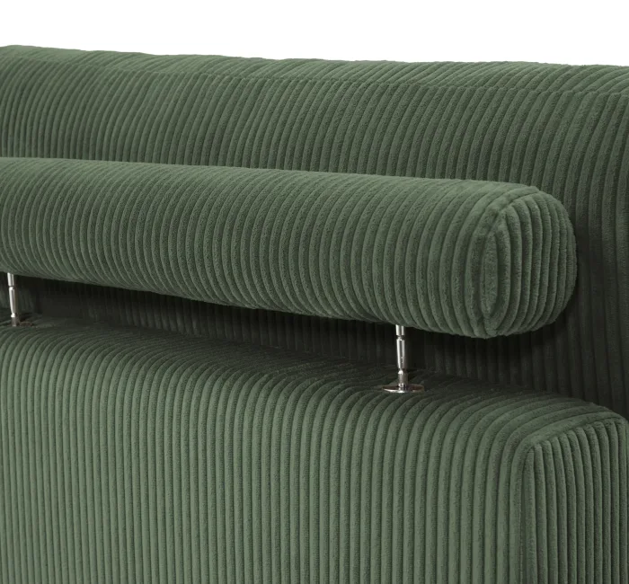 cs0002-detail-sectional-module-left-chaise-right-chaise-close-up-v2