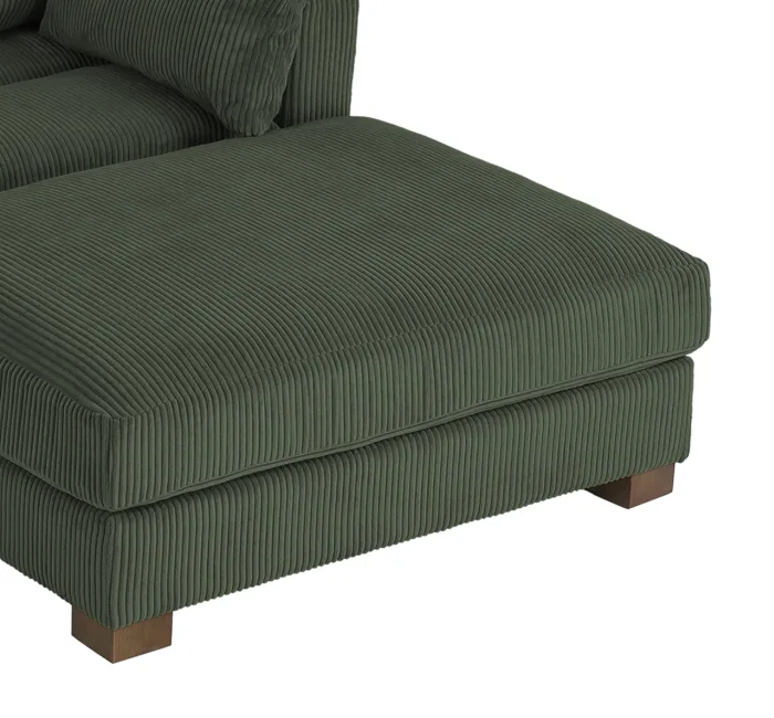 cs0006-detail-sectional-module-corner-chair-and-ottoman-close-up