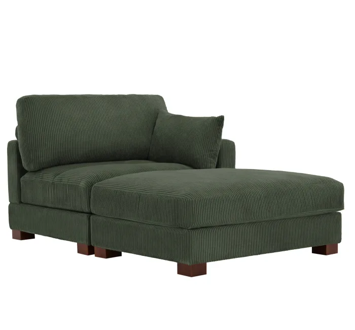 cs0006-detail-sectional-module-corner-chair-and-ottoman-close-up-v2